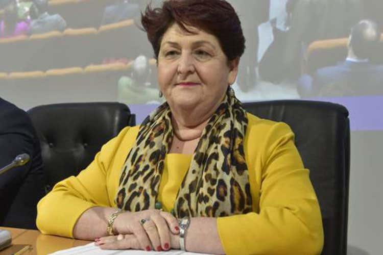 Teresa Bellanova (Olio di Puglia Igp, Bellanova: «Bene, ma situazione resta critica») Teresa Bellanova (Olio di Puglia Igp, Bellanova: «Bene, ma situazione resta critica»)