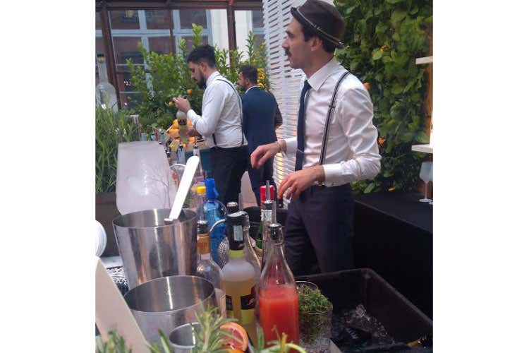 (Belvedere Drink Pink Cocktail colorati a base di pompelmo rosa)