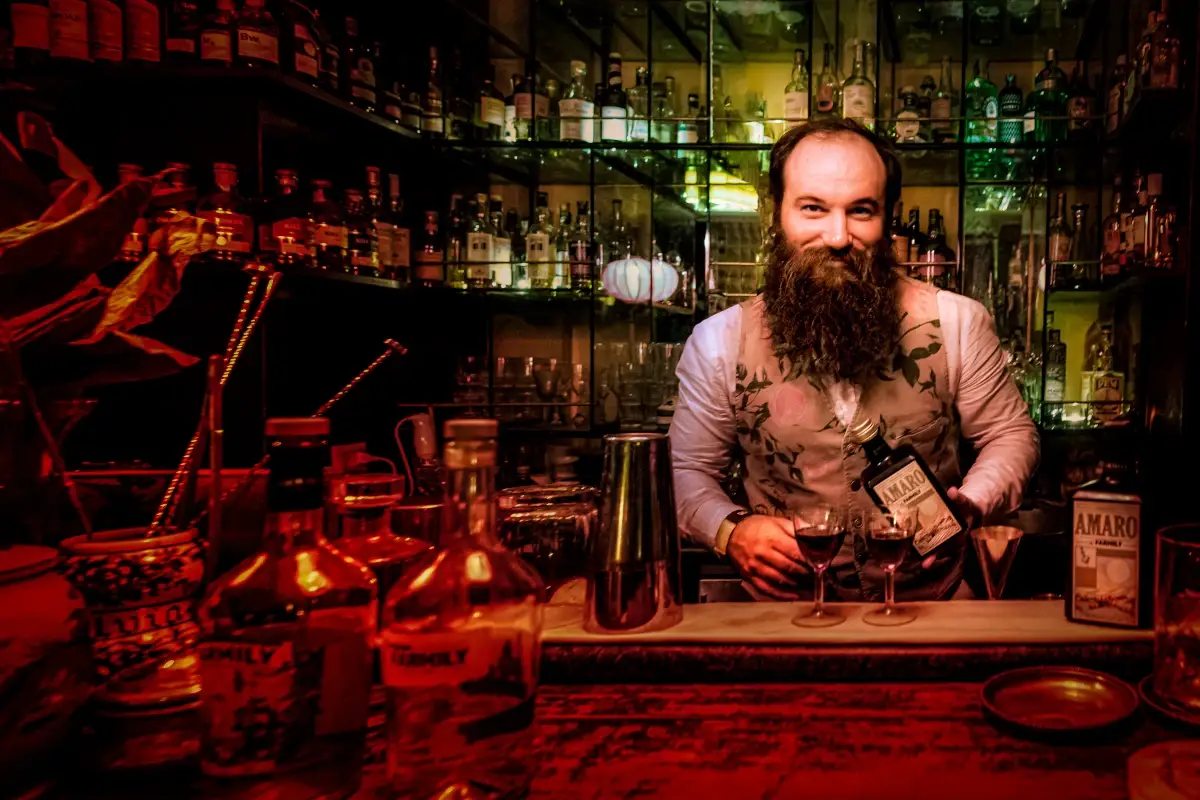 Benjamin Cavagna Le stelle della mixology brillano allo Stilla, il bar del Four Season di Milano