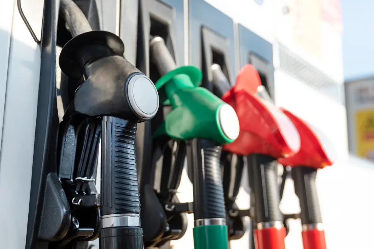 Carburanti, sconto di 30 centesimi esteso fino al 21 agosto