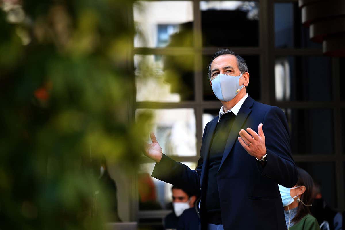 Beppe Sala (Fonte: Facebook) Salone del Mobile in bilico L'appello del sindaco Beppe Sala