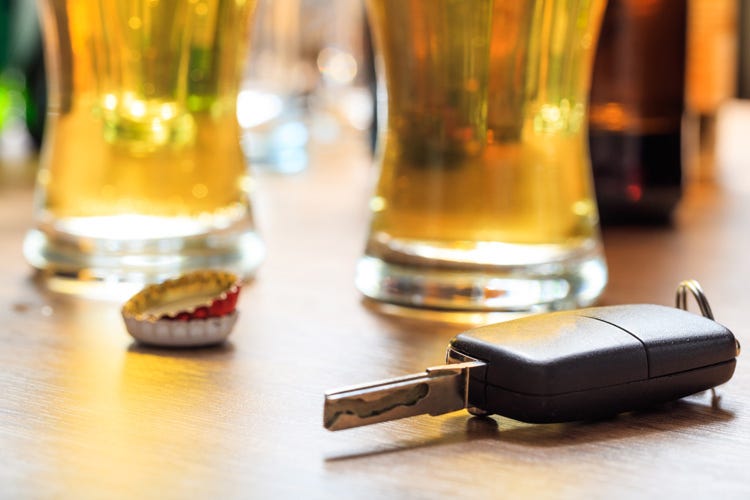 Oltre 5mila incidenti all'anno sono causati dall'alcol (Bere birra in modo responsabile Iniziative contro gli incidenti)