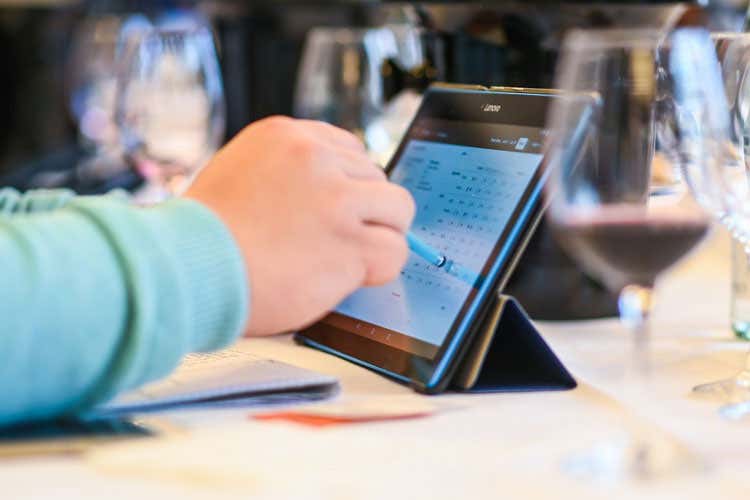 La giuria di esperti (Berliner Wein Trophy Iscrizioni aperte fino al 26 giugno)