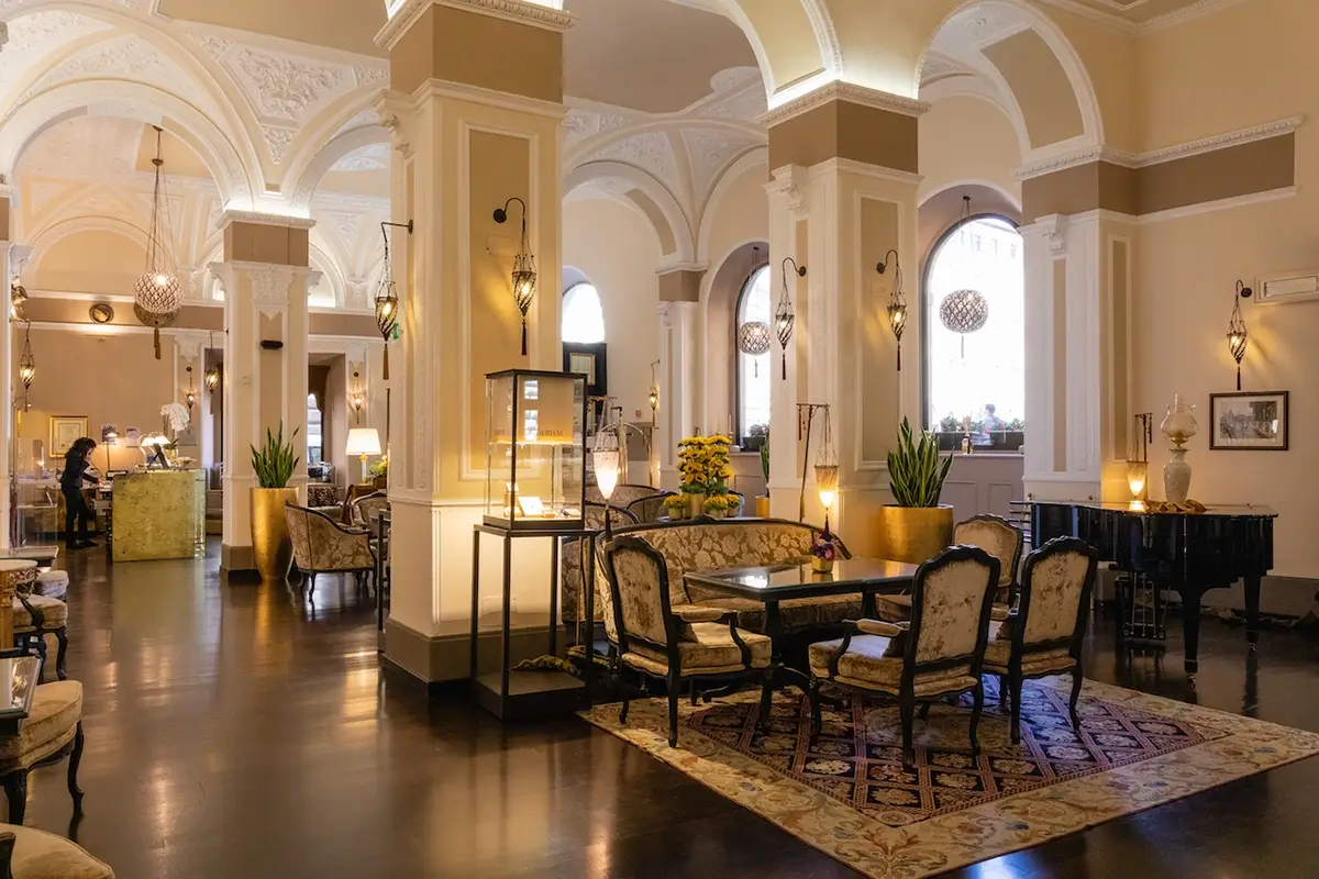 Un rinnovato Bernini Palace di Firenze riapre i battenti Riapre il Bernini Palace di Firenze con nuovo look e filosofia green