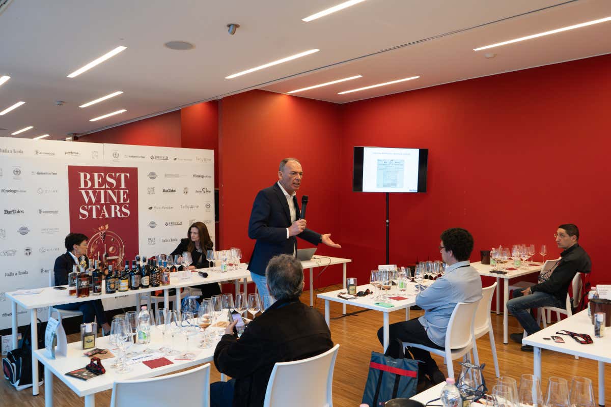 Fabio Bacchi sarà protagonista il 17 maggio della Tasting Room dedicata agli spirits