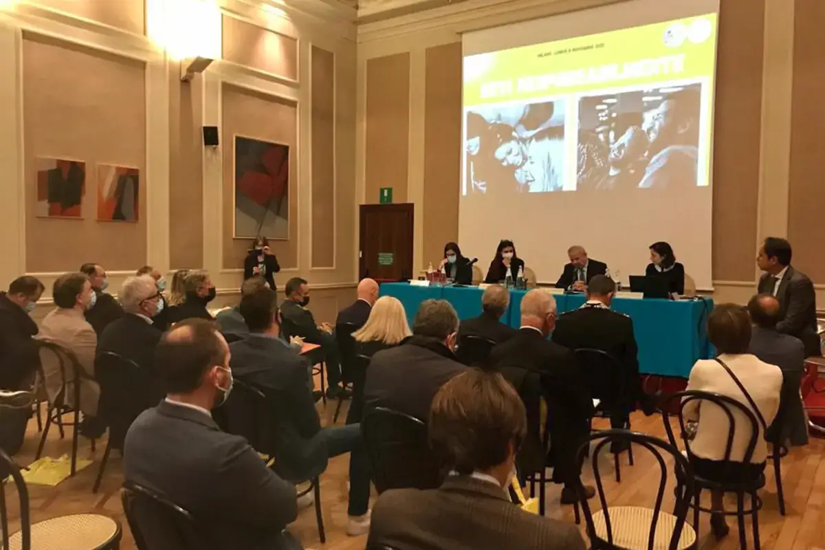 Un momento della presentazione del progetto a Milano Bar, ristoranti e istituzioni lanciano la campagna