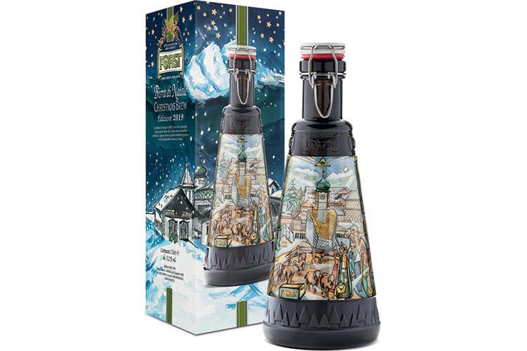La bottiglia con il suo packaging (Birra Forst punta sulla tradizione Pronta la 16ª edizione natalizia) La bottiglia con il suo packaging (Birra Forst punta sulla tradizione Pronta la 16ª edizione natalizia)