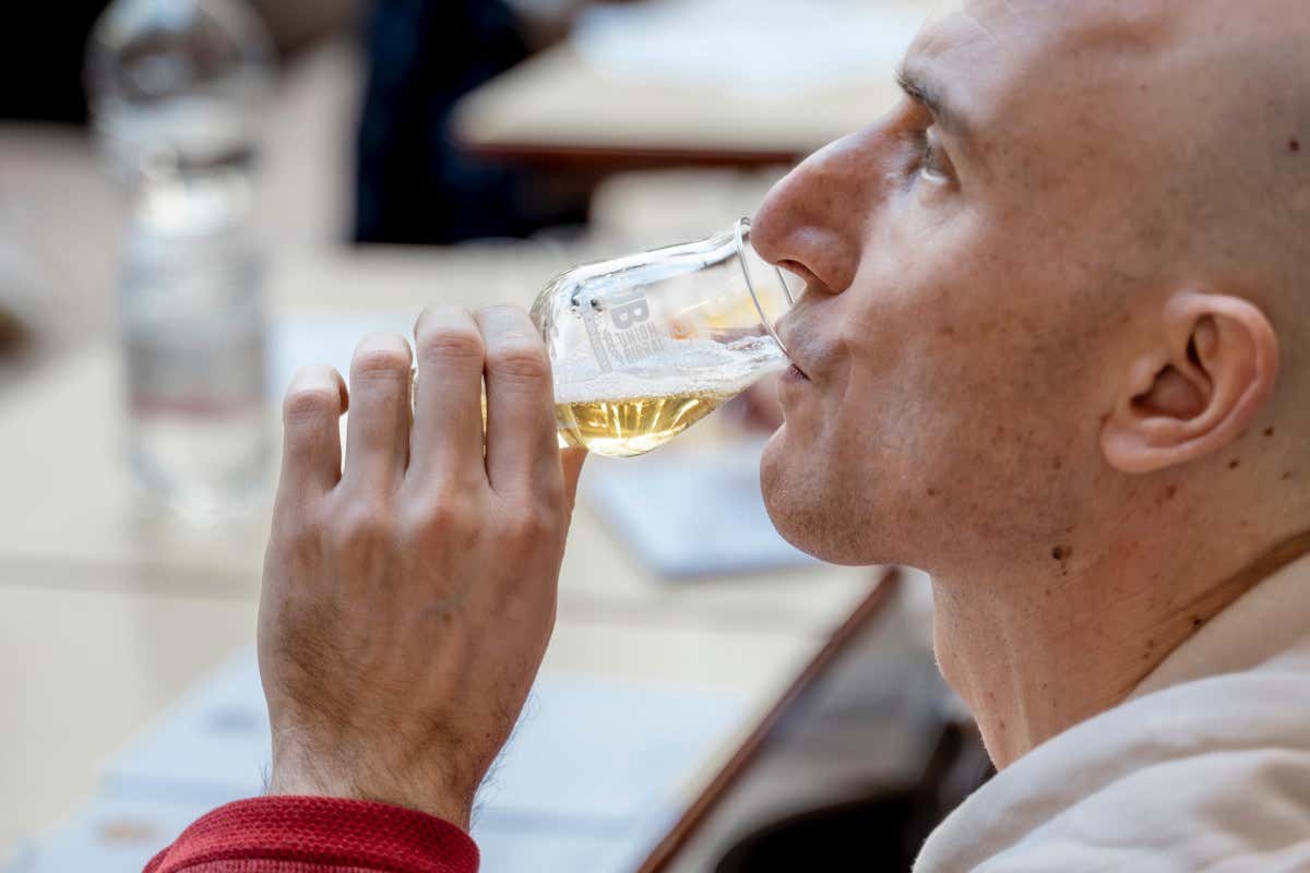 Birra artigianale, la nuova rivoluzione è l'equilibrio. E l'Horeca fa la differenza Birra artigianale, la nuova rivoluzione è l'equilibrio. E l'Horeca fa la differenza