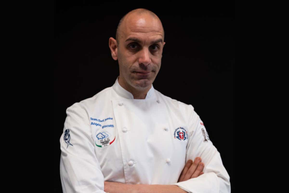Lo chef Angelo Biscotti alle Olimpiadi della cucina a Stoccarda Lo chef Angelo Biscotti alle Olimpiadi della cucina a Stoccarda