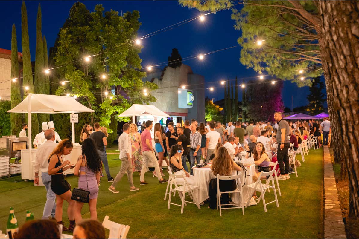 Bobadilla Feeling Club, dove si incontrano gusto e divertimento Bobadilla Feeling Club, dove si incontrano gusto e divertimento