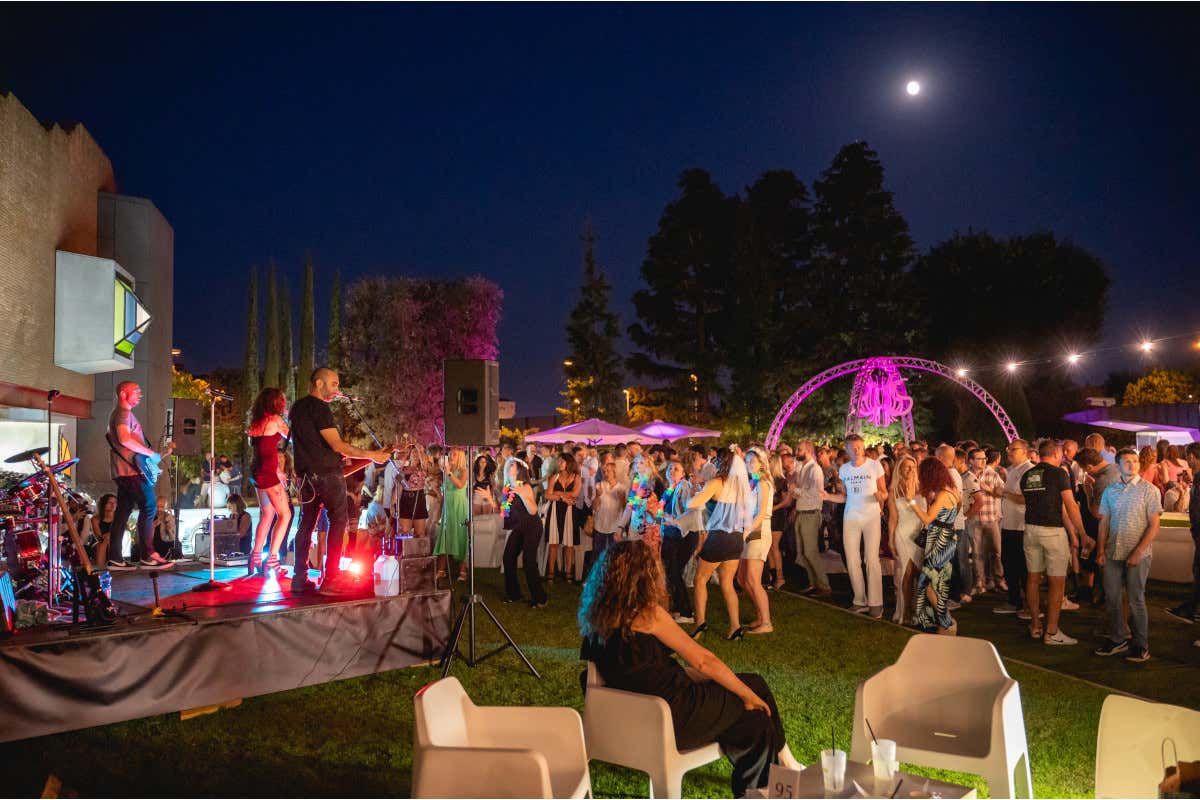 Bobadilla Feeling Club, dove si incontrano gusto e divertimento Bobadilla Feeling Club, dove si incontrano gusto e divertimento