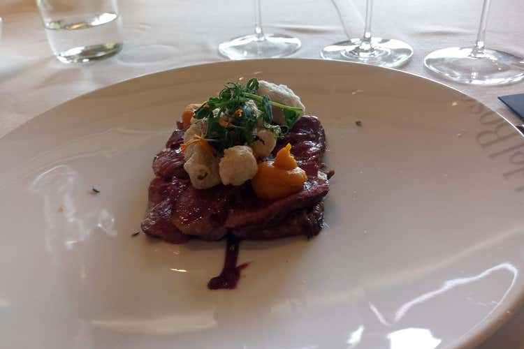 La lombata di manzo (La sfida di cinque stellati tra bollicine e carne irlandese)