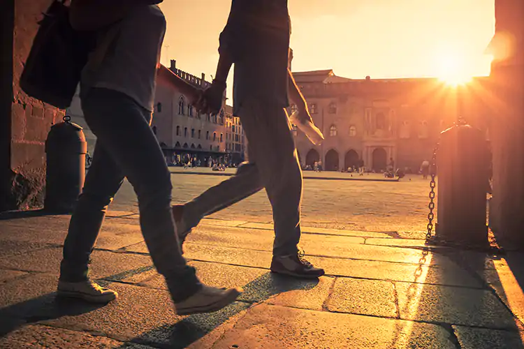 Tra le prime citt&agrave; italiane Genova, Roma, Taranto, Gorizia, Capri, Torino e Bologna Per scoprire una citt&agrave; bastano 48 ore Un aiuto alla ripartenza da Lonely Planet