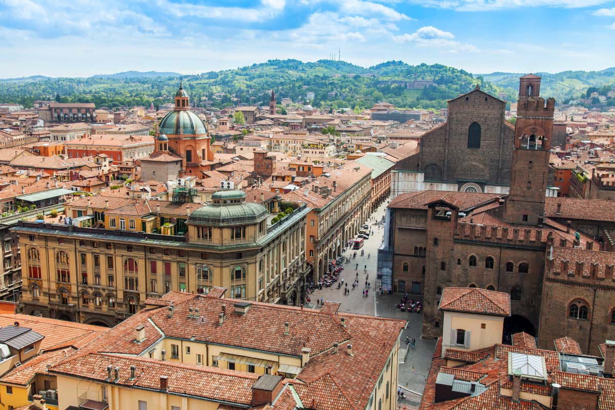 Bologna prima per qualità della vita Qualità della vita? In testa c'è Bologna