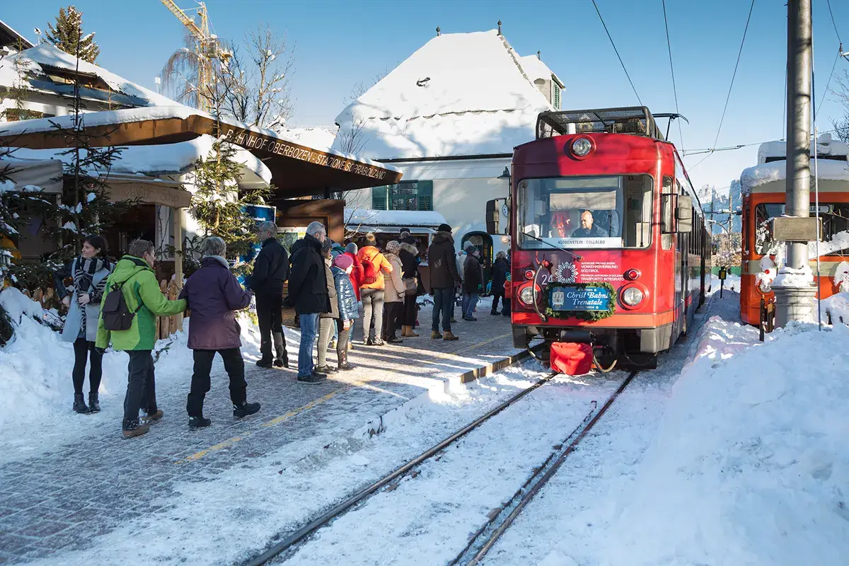 Occasione per salire al Renon A Bolzano tornano i mercatini di Natale