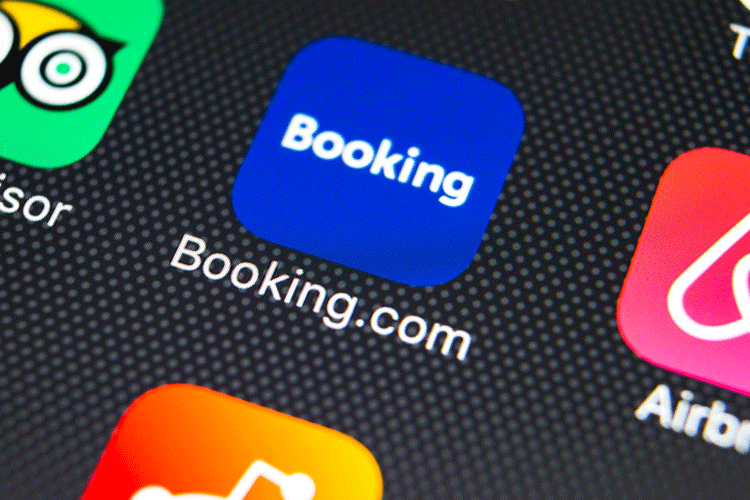 Booking.com è finito nel mirino della Commissione Europea («Annunci ingannevoli sul web» L’Ue detta le regole a Booking.com)