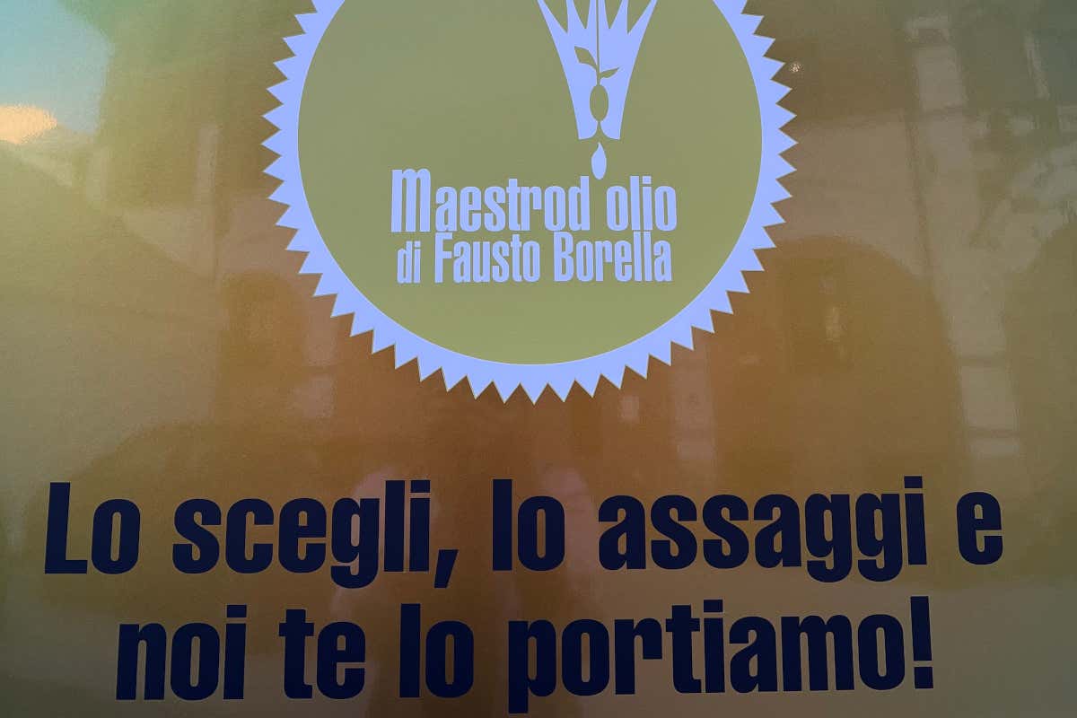 Maestrod’olio a casa: la cultura dell’extravergine che arriva da te Maestrod’olio a casa: la cultura dell’extravergine che arriva da te