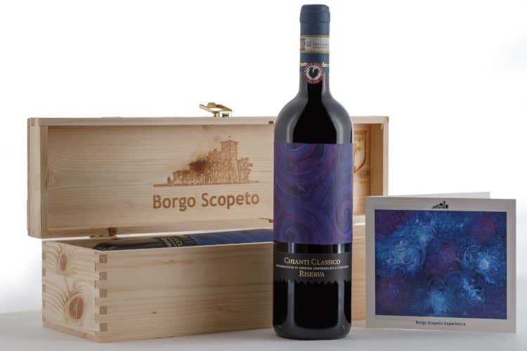 La prestigiosa wine box. Foto: Gabriele Maria Cucolo 