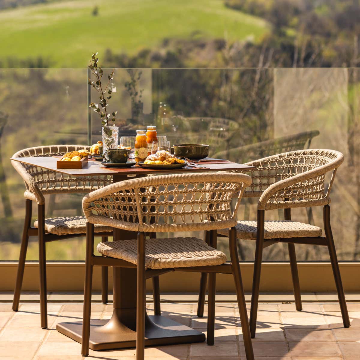 All'Oliveto sul Lago colazione con vista sui colli bolognesi