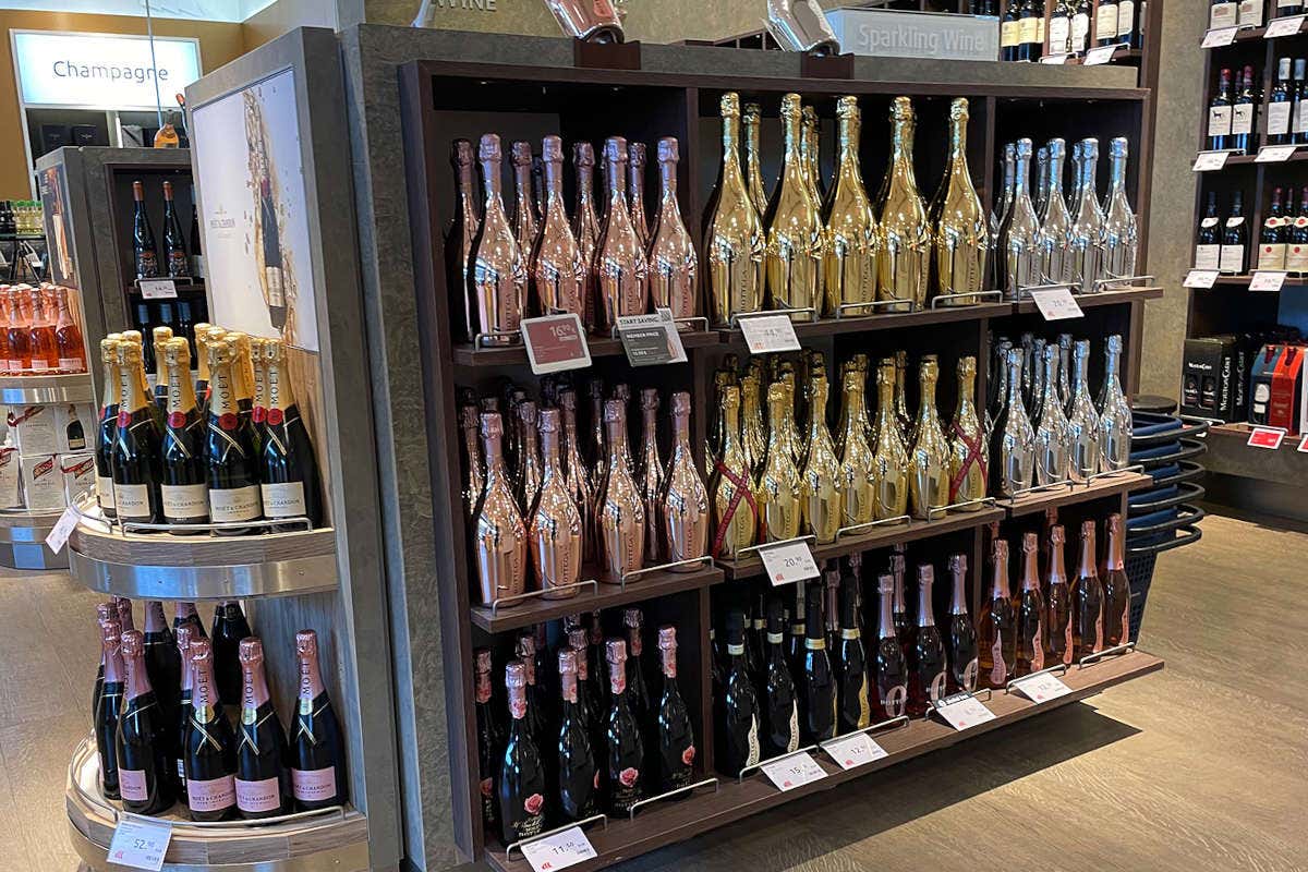 il prosecco Bottega batte lo champagne nelle vendite Duty Free