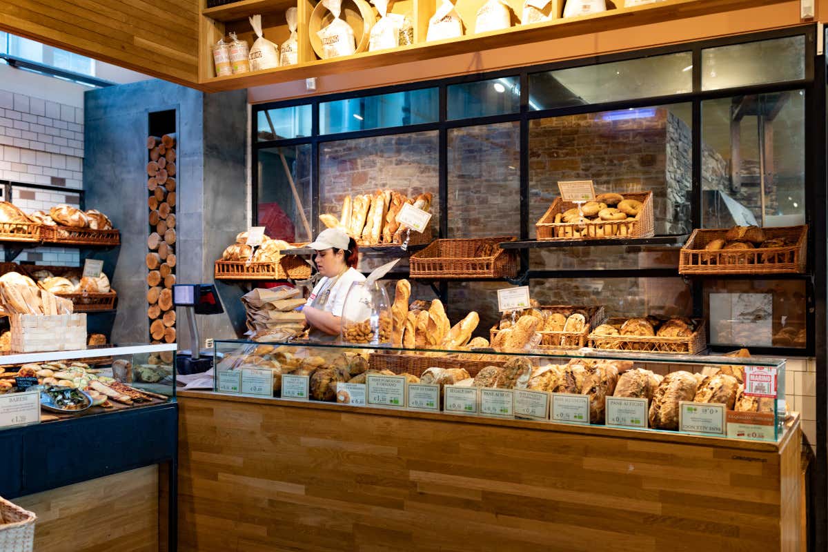 Negozi e ristoranti di quartiere: per gli italiani sono l'anima del territorio Negozi e ristoranti di quartiere: per gli italiani sono l'anima del territorio