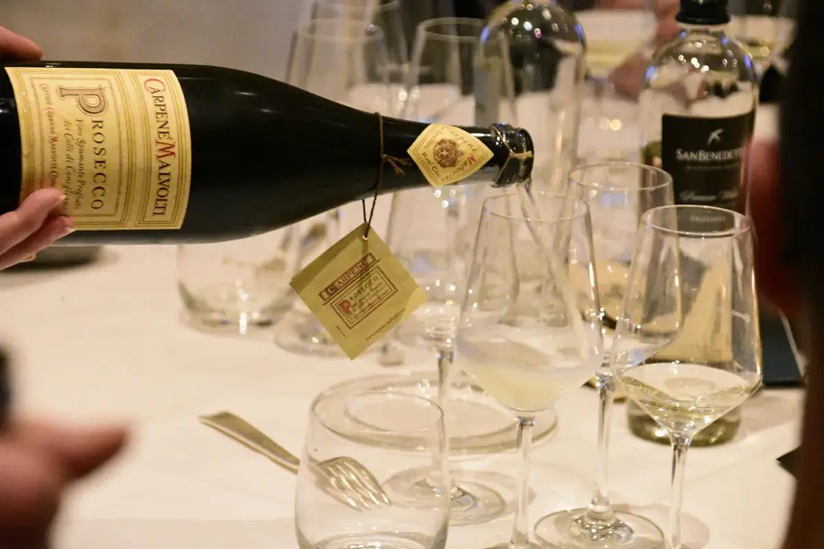 Il 1924 Prosecco di Carpen&egrave;-Malvolti Il Gusto della sfida, il prosecco Carpen&egrave;-Malvolti affronta la cucina dei fratelli Stocco
