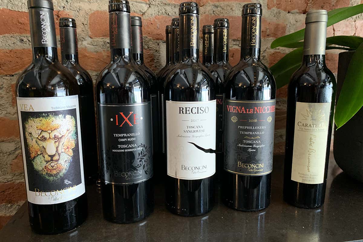 Le bottiglie presentate a Milano da Leonardo Beconcini Il Tempranillo di San Miniato lo firma Beconcini