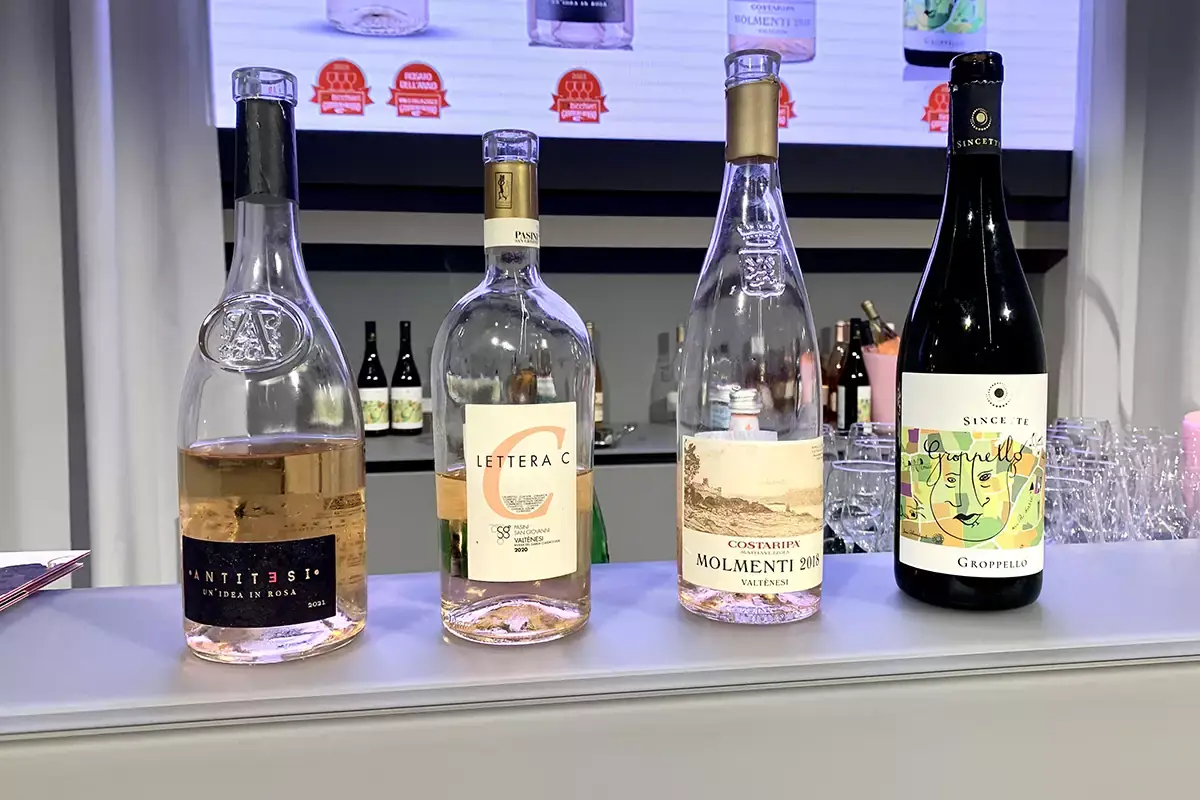 Le bottiglie protagoniste della degustazione Il Consorzio Valt&egrave;nesi promuove l&rsquo;unicit&agrave; del ros&eacute;