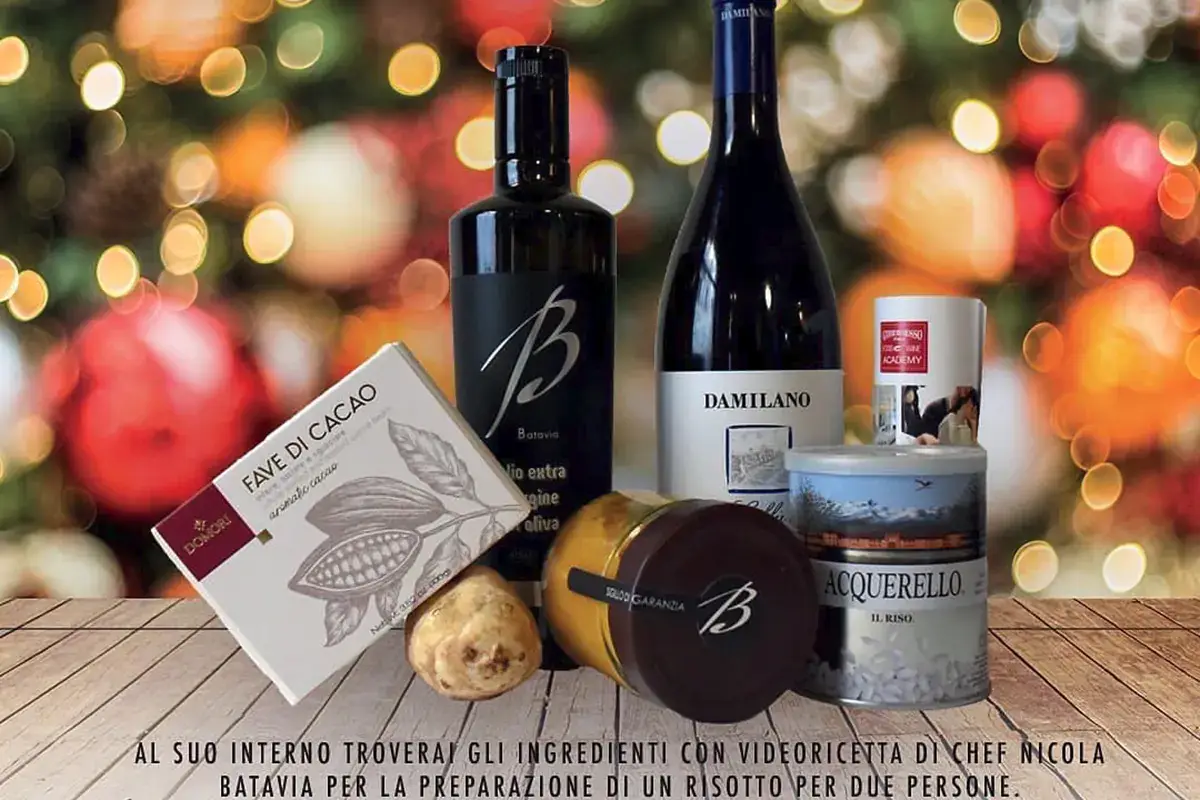 La box preparata per Natale da Il Birichin Un Natale insolito a Torino, fra solidariet&agrave; e proposte gourmet (anche in delivery)