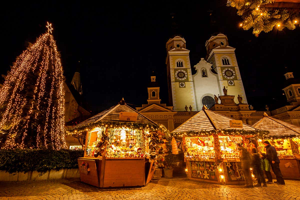 Idee regalo e specialità gastronomiche ai mercatini di Bressanone