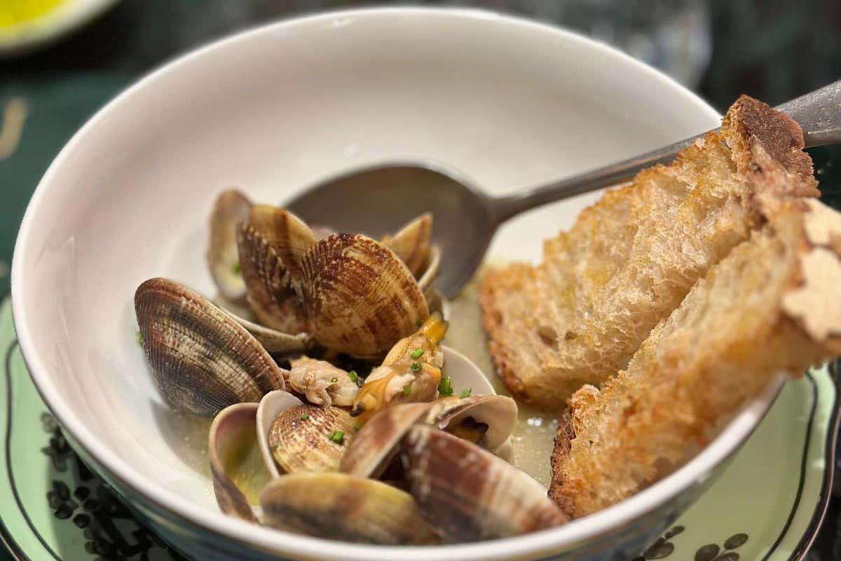 Il ristorante a Milano dove mangiare il pesce come non l’hai mai assaggiato Il ristorante a Milano dove mangiare il pesce come non l’hai mai assaggiato
