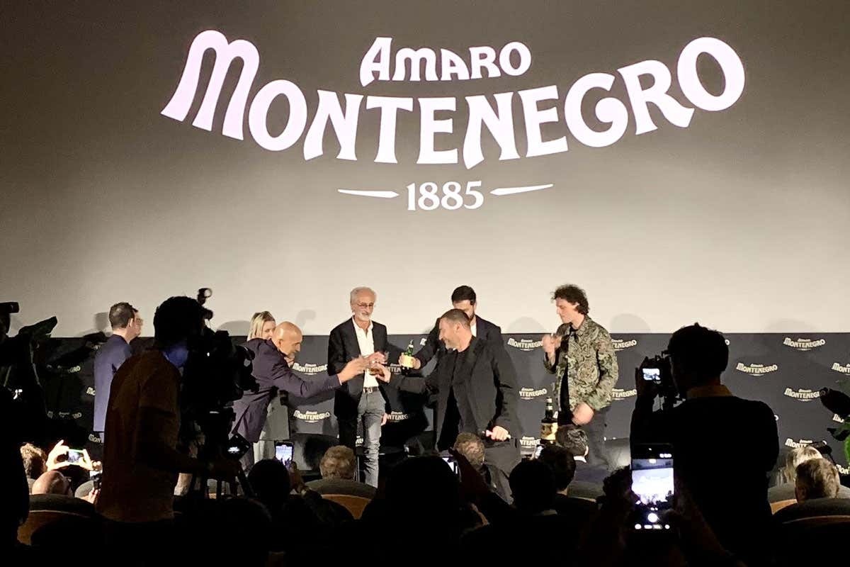 Totti-Spalletti, la pace nel bicchiere: Amaro Montenegro celebra l'amicizia (ritrovata)