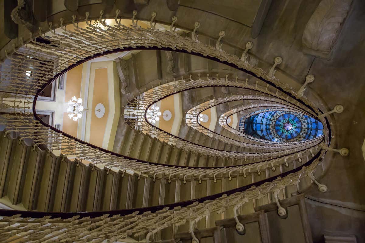 Hotel Bristol Palace, il cuore Liberty di Genova dove il tempo si ferma