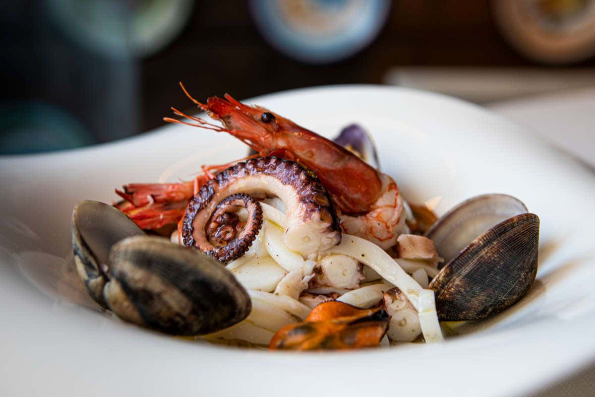 La freschezza della cucina di mare all’Osteria Le Brocchette di Carmine Carli