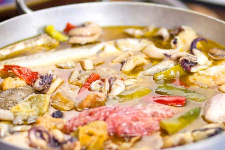 Un viaggio di due giorni nel Piceno: borghi sospesi, vini e cucina di tradizione