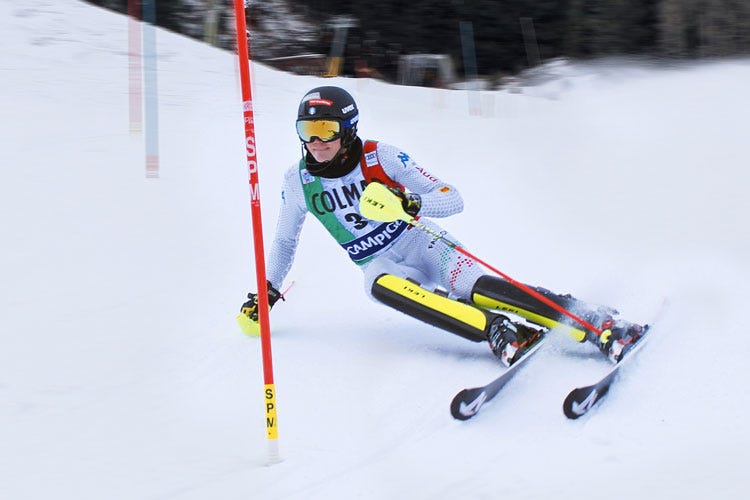 (Bronzo ai Mondiali di sci alpino Selva Val Gardena festeggia Vinatzer)