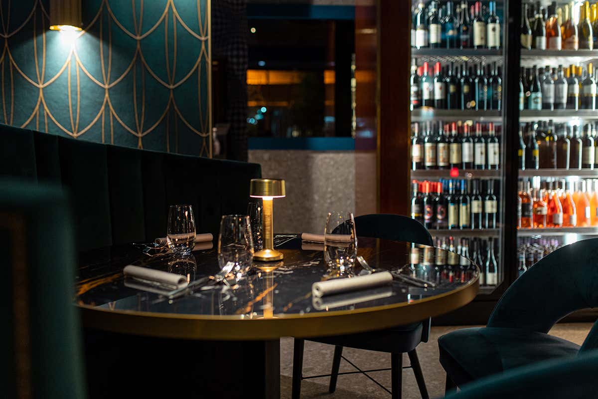 Atmosfera senza tempo. Foto: Aurora Scotto di Minico Bros And Bun ai piedi del Vesuvio: l’habitat ideale per carnivori gourmand