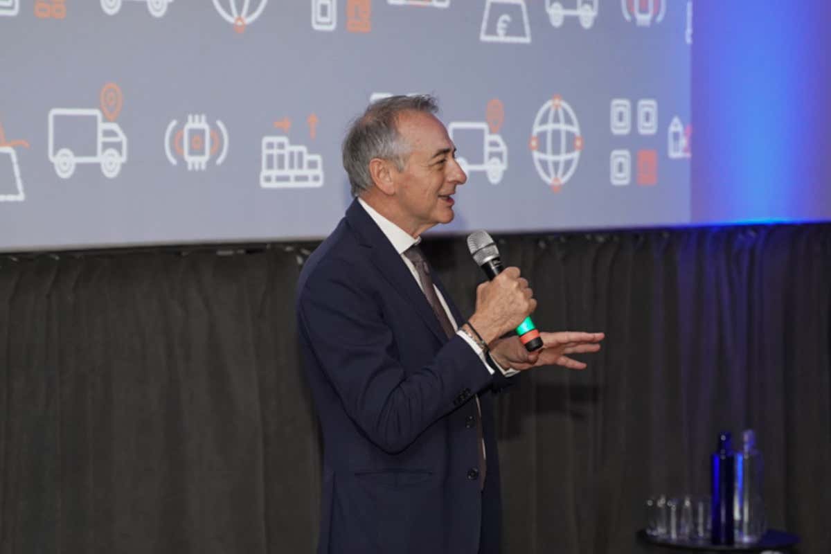 Industria e Gdo pagano il conto delle inefficienze: fino al 20% dei costi logistici Industria e Gdo pagano il conto delle inefficienze: fino al 20% dei costi logistici