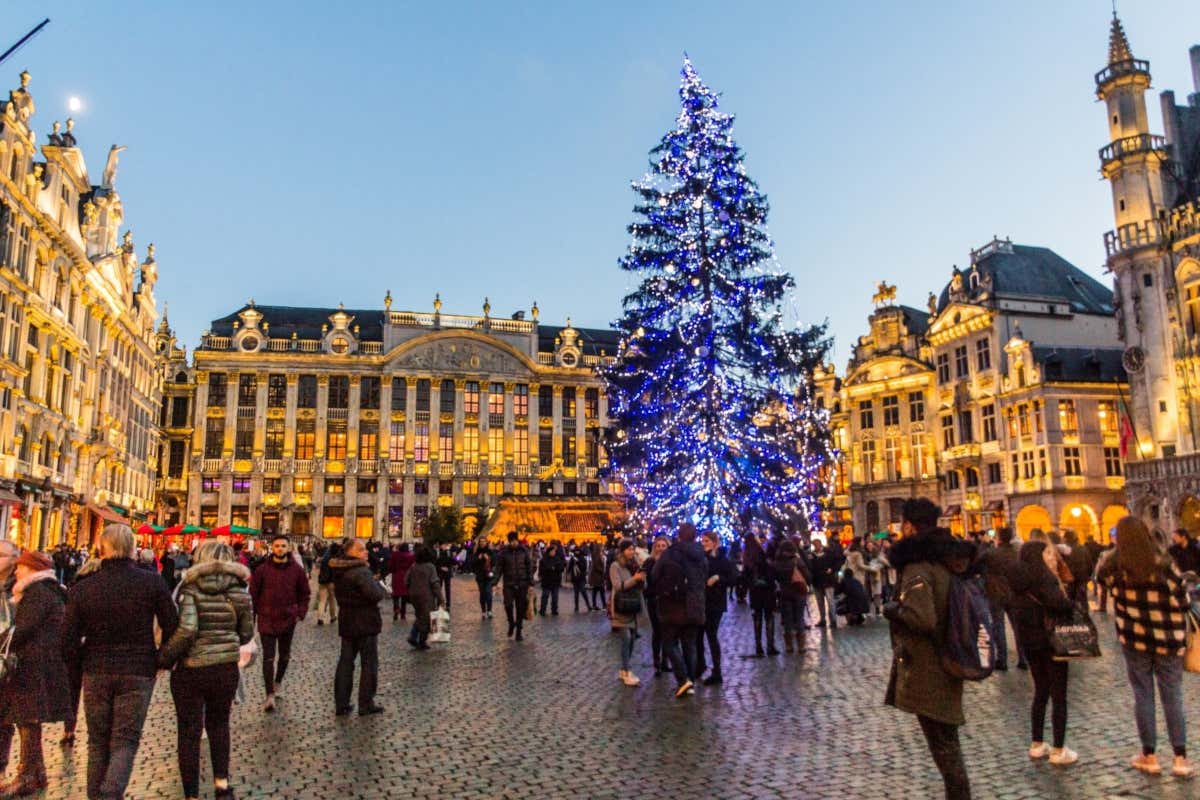 Natale in piazza a Bruxelles Dove andare per le vacanze di Natale? Per ogni sogno una destinazione Natale in piazza a Bruxelles Dove andare per le vacanze di Natale? Per ogni sogno una destinazione