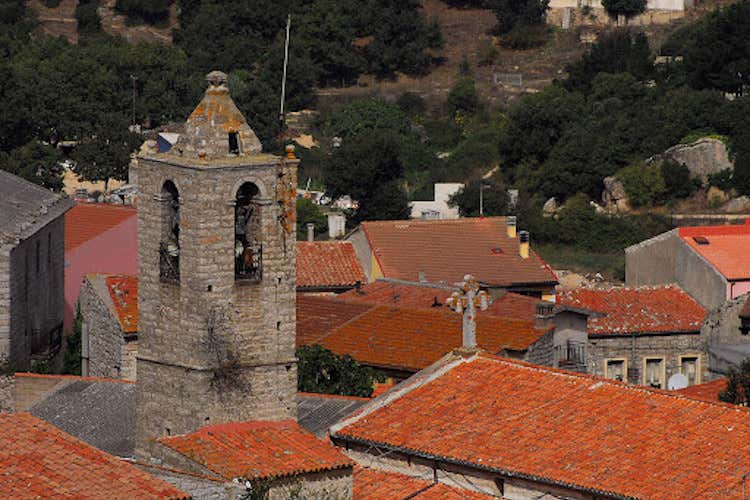 Stretta anticipata in un comune dellaSardegna, stop alle feste private Stretta anticipata in un comune dellaSardegna, stop alle feste private