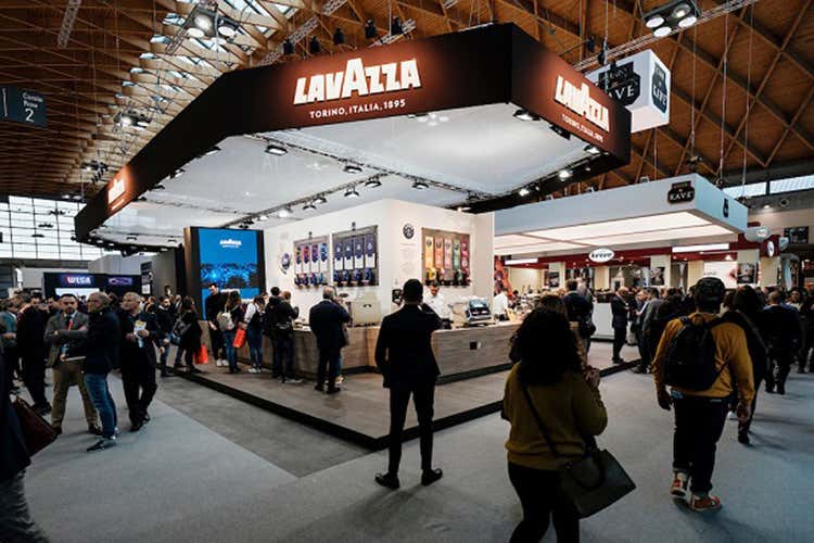 (Un buon caffè, anche al ristorante Lavazza rinnova la gamma Blue) (Un buon caffè, anche al ristorante Lavazza rinnova la gamma Blue)