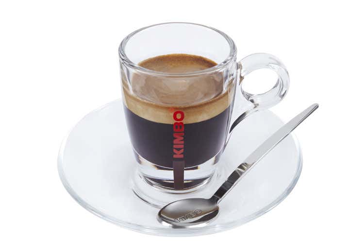 (Un buon caffè alla fine di un pasto? Non sempre in grani è la scelta migliore) (Un buon caffè alla fine di un pasto? Non sempre in grani è la scelta migliore)