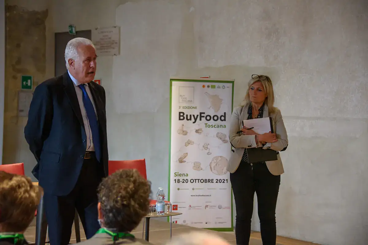 Il presidente della Regione Toscana, Eugenio Giani a Buy Food Toscana Toscana, cinque eccellenze non bastano pi&ugrave;. Il futuro passa da e-Commerce e turismo