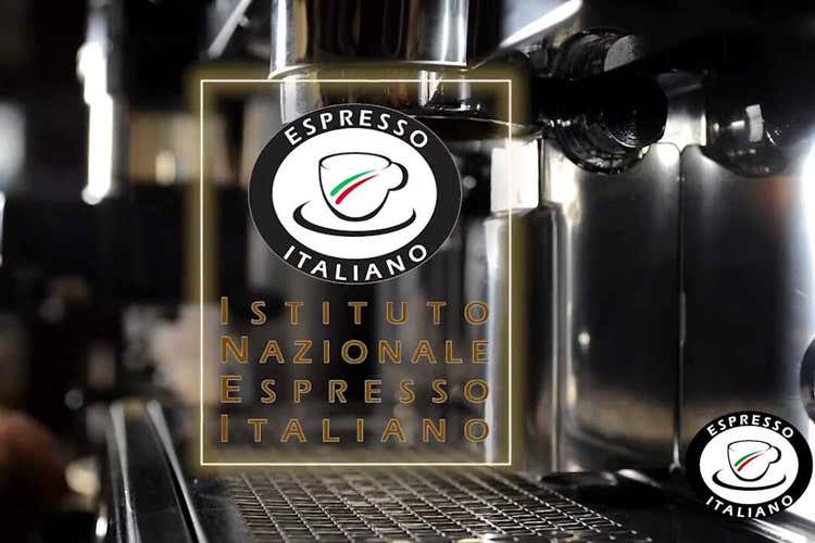 Il sondaggio è stato commissionato dall'Istituto Nazionale Espresso (Il caffè? Meglio se espresso Il 77% lo beve prima del lavoro) Il sondaggio è stato commissionato dall'Istituto Nazionale Espresso (Il caffè? Meglio se espresso Il 77% lo beve prima del lavoro)