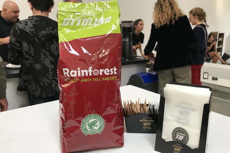 (Caffè Ottolina celebra i 70 anni di attività) (Caffè Ottolina celebra i 70 anni di attività)