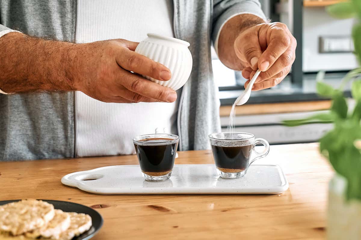 Dolce risveglio: le alternative allo zucchero per una colazione golosa con il caffè Dolce risveglio: le alternative allo zucchero per una colazione golosa con il caffè