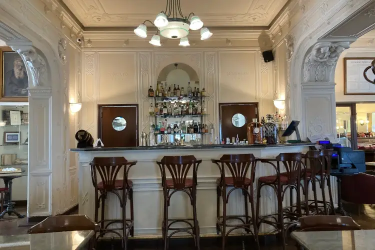 Il Caff&egrave; Tommaseo&nbsp; Viaggio nei Caff&egrave; di Trieste culla di cultura ed eccellenze