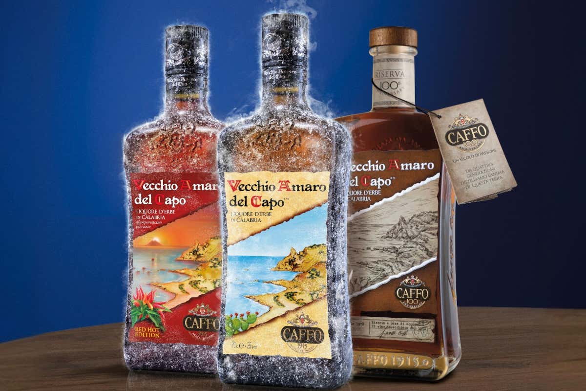 Feste di carattere: spumanti, amari e grappe per brindare con stile Feste di carattere: spumanti, amari e grappe per brindare con stile