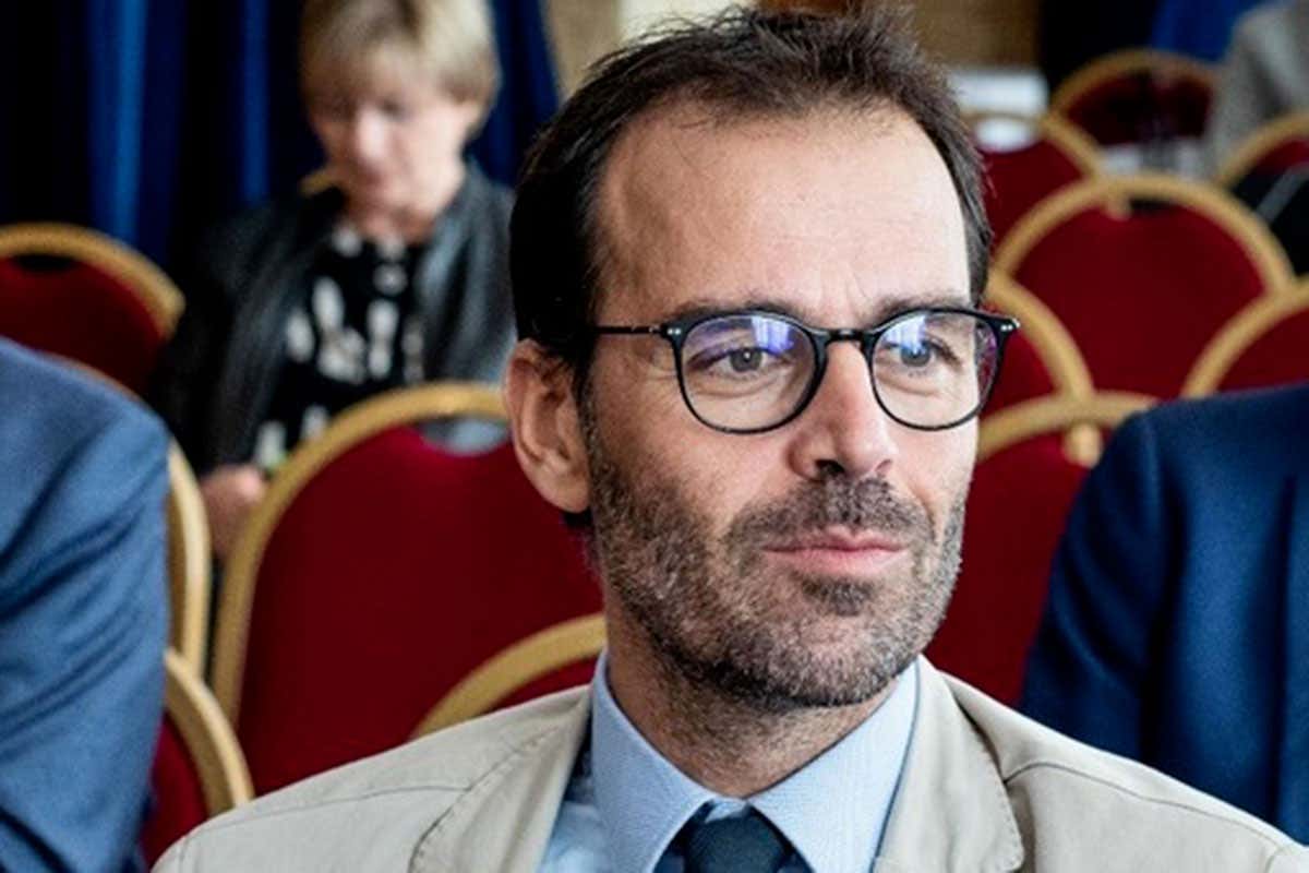 Francesco Caizzi Turismo, per l'Italia è l'estate del rilancio. Mare più gettonato della montagna Francesco Caizzi Turismo, per l'Italia è l'estate del rilancio. Mare più gettonato della montagna