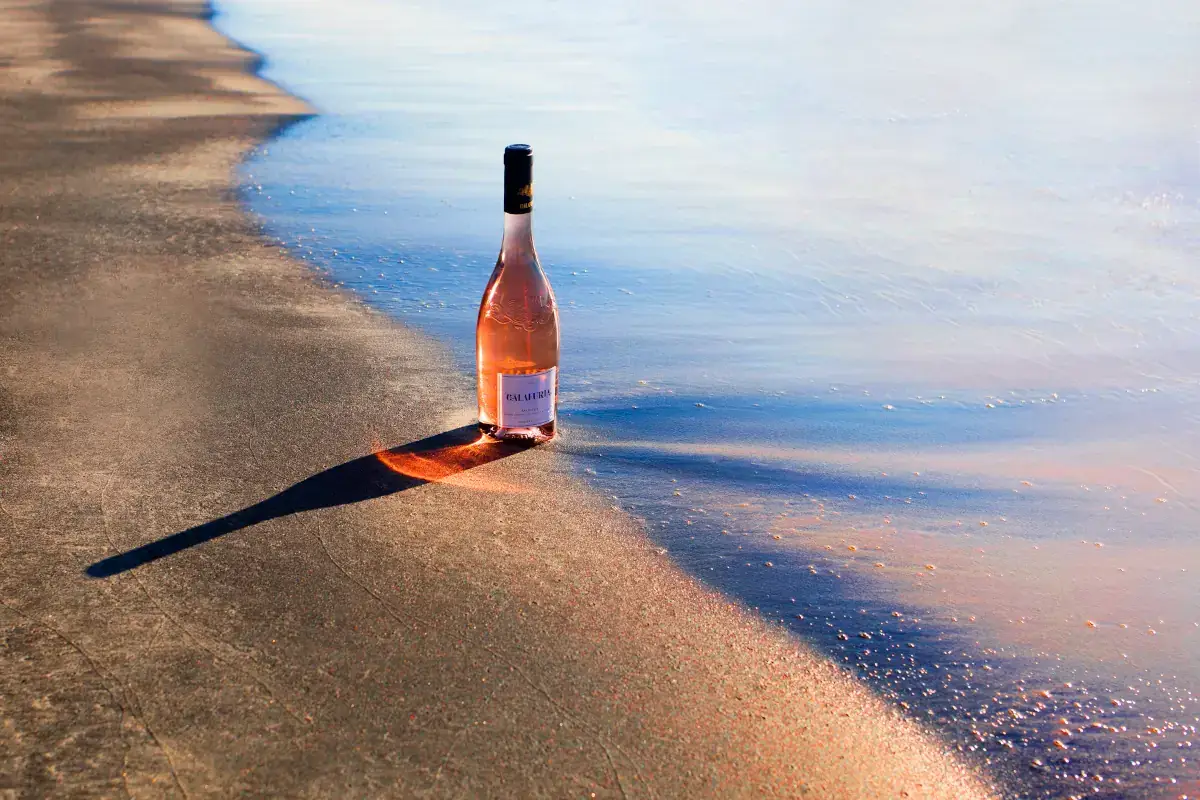 il ros&eacute; Calafuria Tormaresca Vino e CucinaAntinori porta la Puglia a Milano